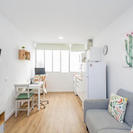 Appartamento Las Canteras Beach Workfriendly Bright Studio Las Palmas de Gran Canaria Esterno foto