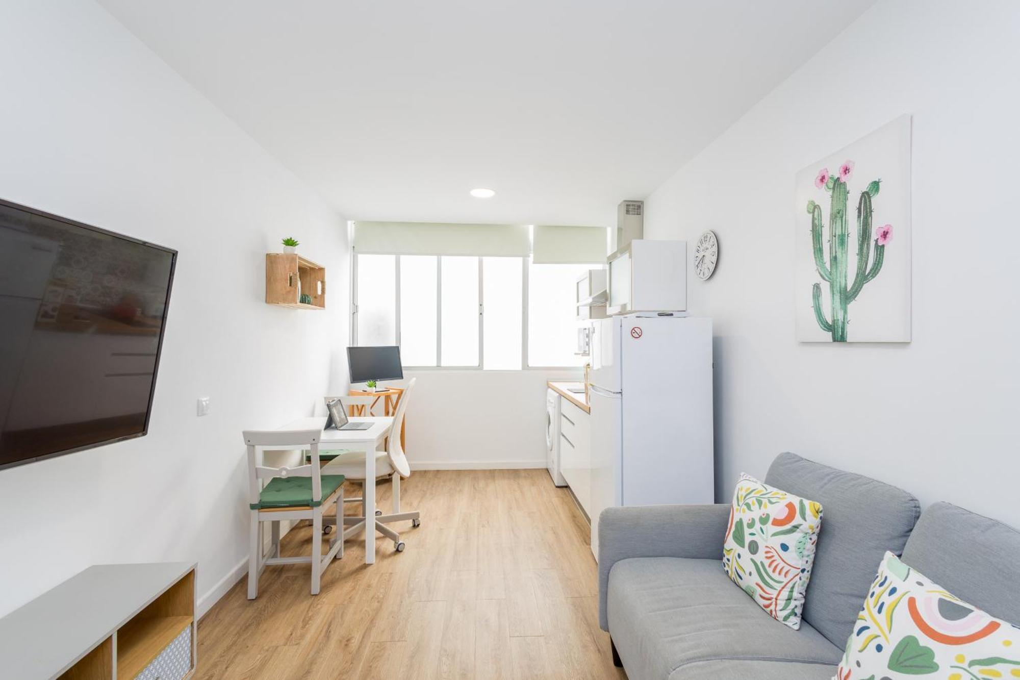 Appartamento Las Canteras Beach Workfriendly Bright Studio Las Palmas de Gran Canaria Esterno foto